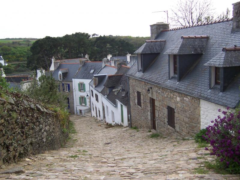 Descente de la grande rue chere